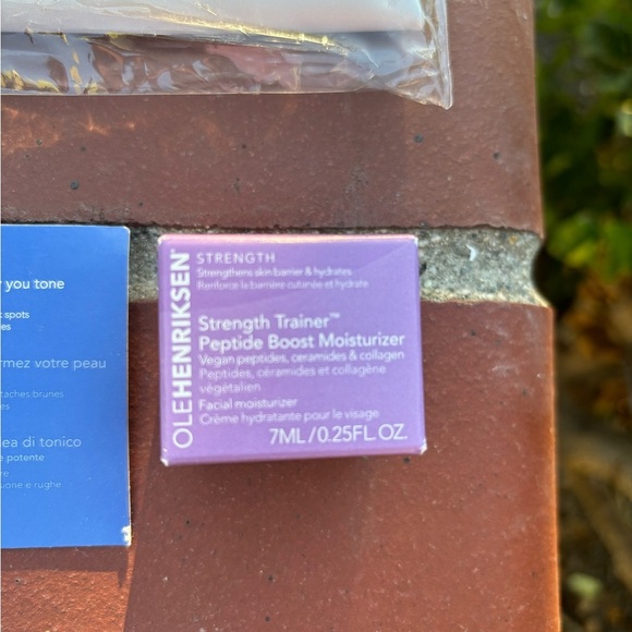 olehenriksen travel kit - Picture 5 of 5